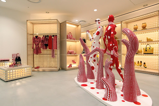Elephants, Vuitton and Yayoi Kusama | love + style project